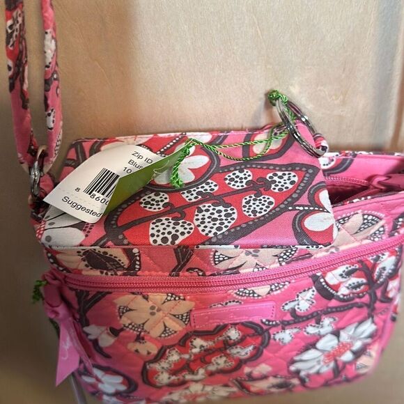 Vera Bradley Pink Blossom Paisley Crossbody Hobo Style Bag Purse Retired W/ Coin - Picture 5 of 5